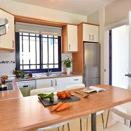 Meloneras Holiday Apartment Apartament *